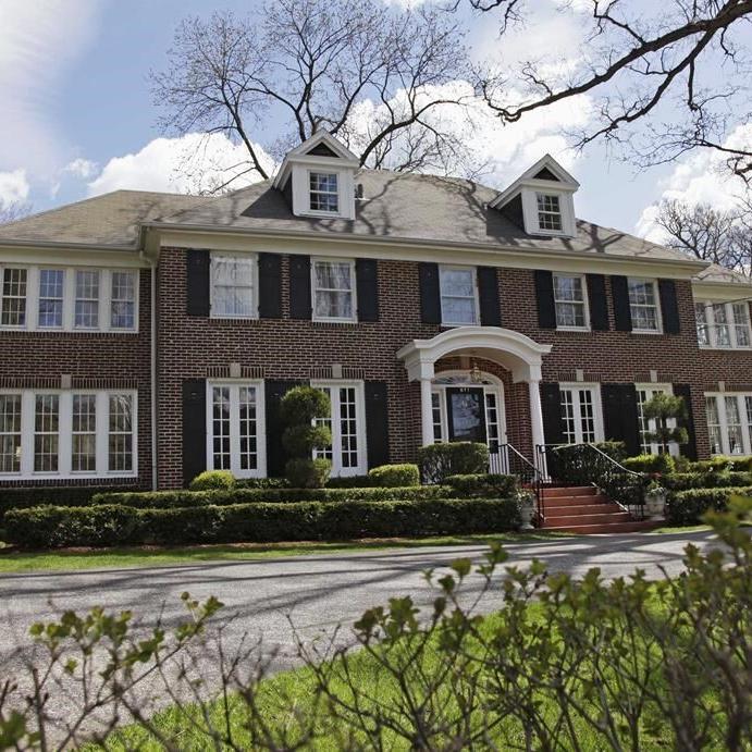 'Home Alone' house being sold. Swinging paint cans not included